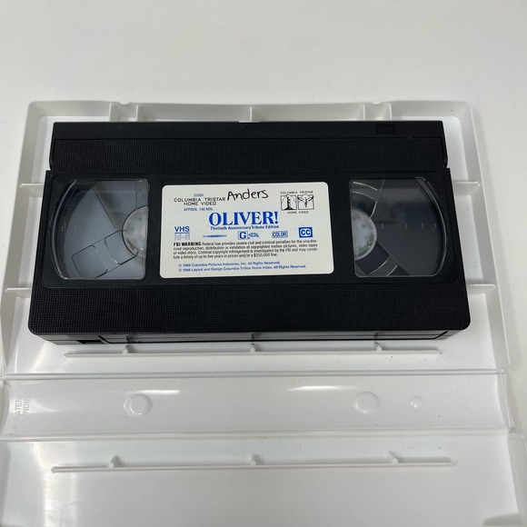 VHS Lot Thomas the Train Magic Railroad Oliver James and the Giant Peach - Picture 9 of 10